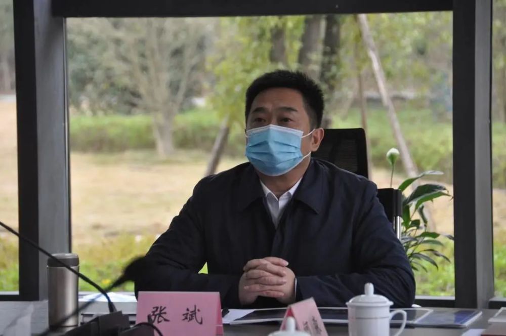 张斌主持召开阆中水城新建项目规划审议会_腾讯新闻