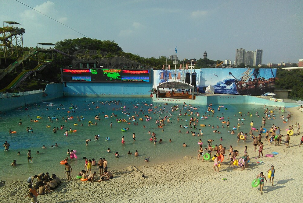 重庆主城某知名开发商破产,房子三千一平没人要,只留一地鸡毛