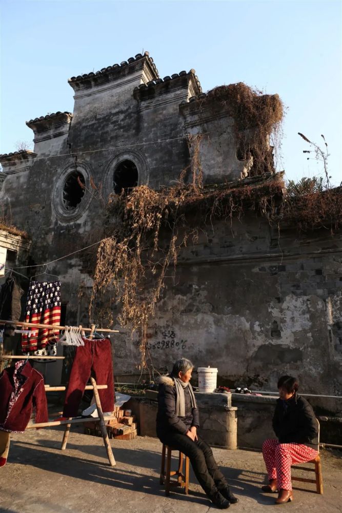 乐清这条老街该何去何从?他们这样说……_腾讯新闻