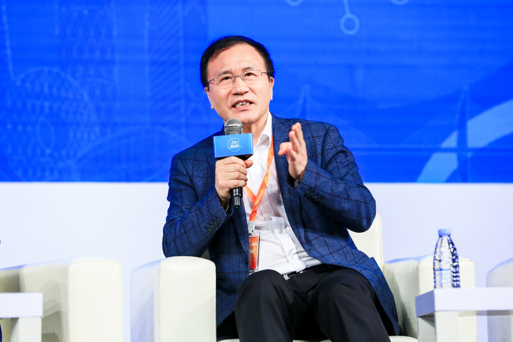 邓子新院士合成生物学已向各领域渗透革新和颠覆传统产业