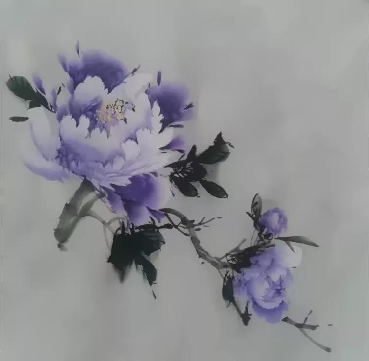 自幼爱好书法画画,曾拜著名画家李文龙为师.现为合肥国立书画院会员.