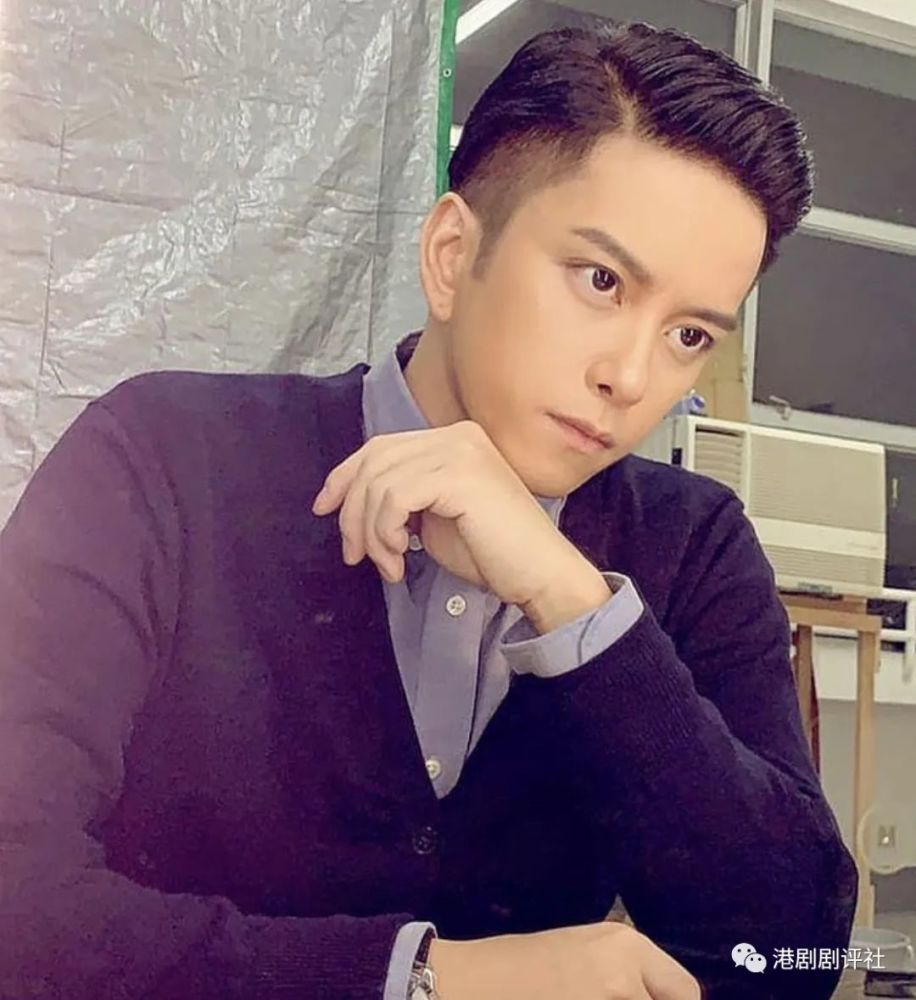 细数tvb童颜男神曹永廉曾演萧正楠弟弟50岁的他无老态