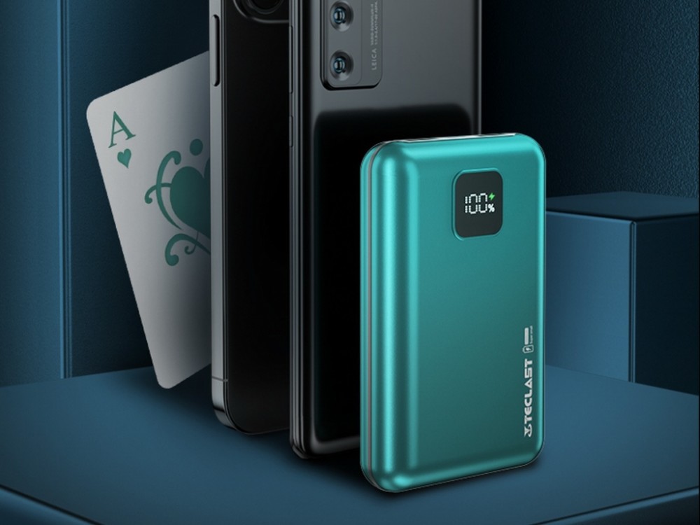 台电推出x系列卡片快充移动电源提供极致快充便携选择