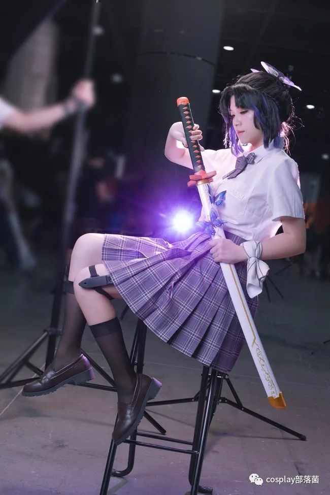 cos:蝴蝶忍私设场照_腾讯新闻