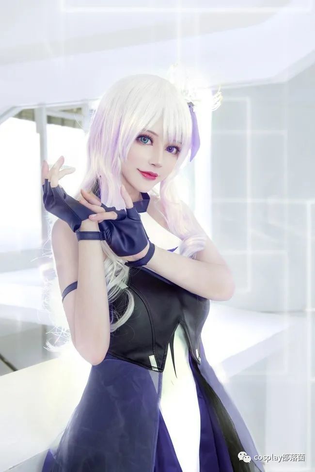 cos我的世界不再孤单有你还有我镜