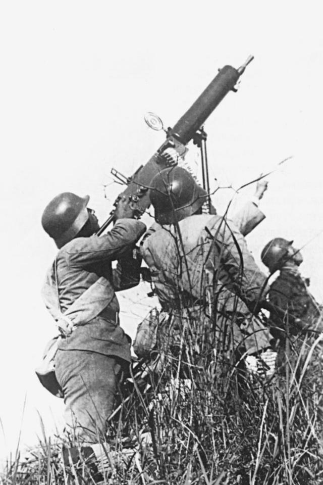 日军高射机枪图片
