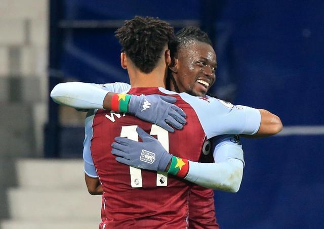 "玫瑰德比"曼联4球大胜利兹联,麦克托米奈开赛3分钟梅开二度!