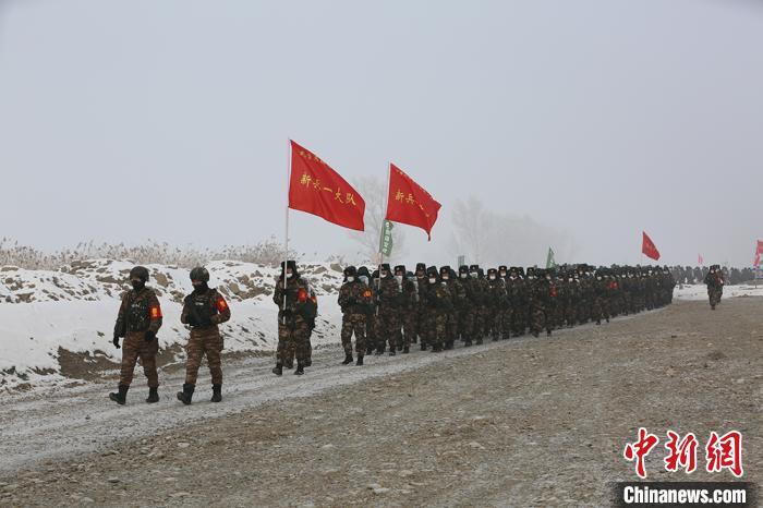 新疆武警兵团总队图片