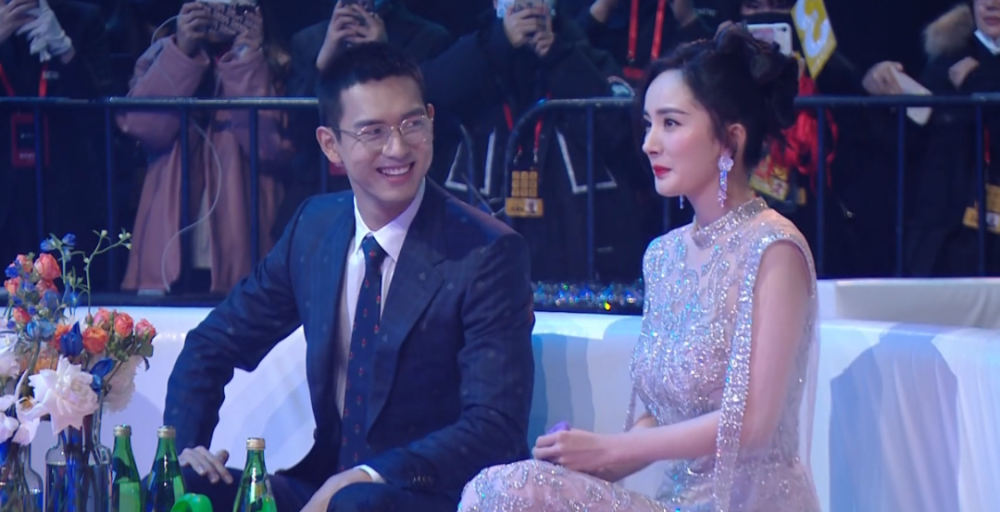 星光大赏名场面来了!赵丽颖杨幂杨紫同框