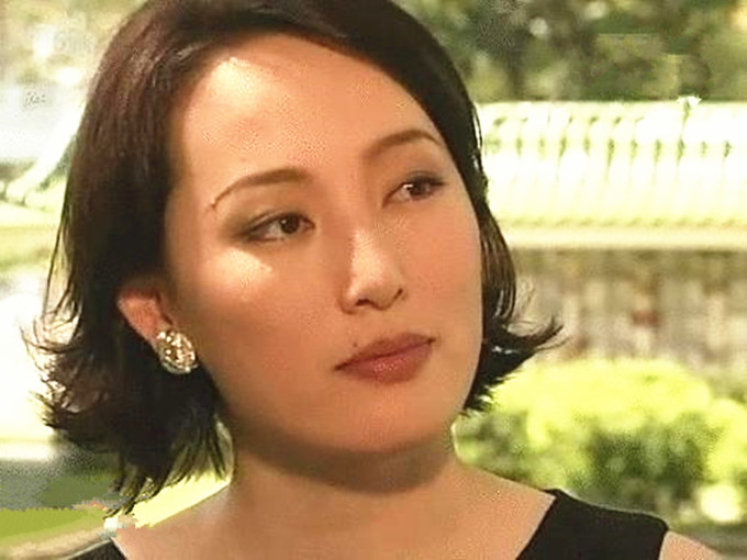 白玉川塔琳托娅息影21年罕露面50岁气质仍出众已离婚多年