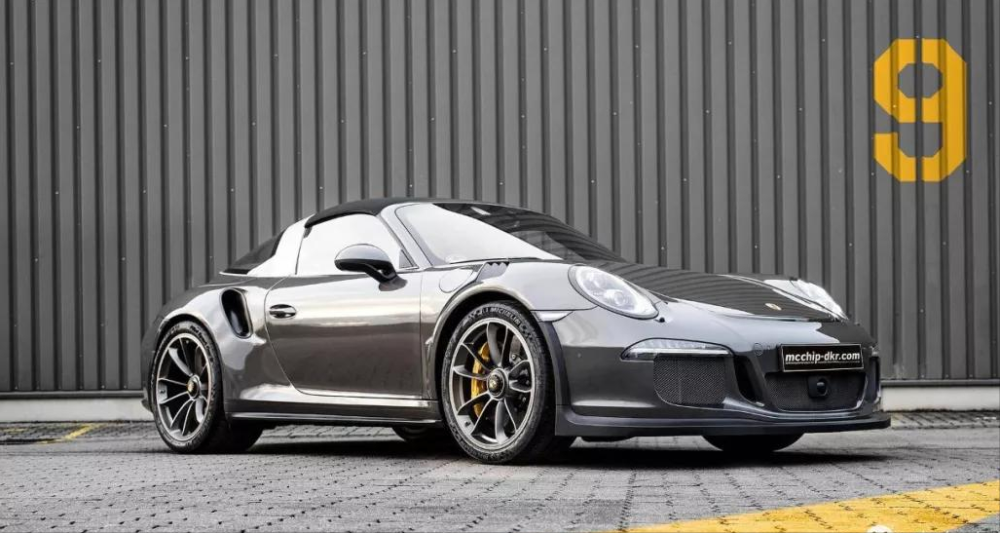 又要敞篷又要性能?保时捷911 targa gt3 rs你见过吗