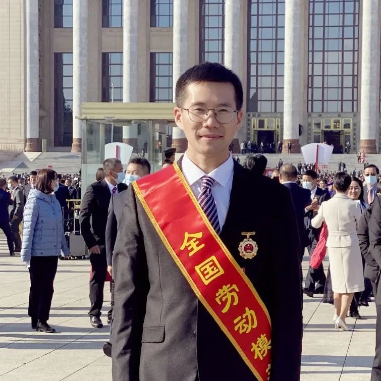 人大代表中的全国劳模风采录丨蔡瑞:打造新时代劳动者的新名片_腾讯