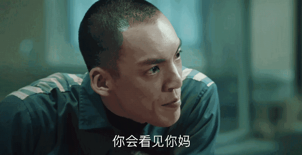 他本可以子承父业,却选择当演员,两部影片的反派形象深入人心