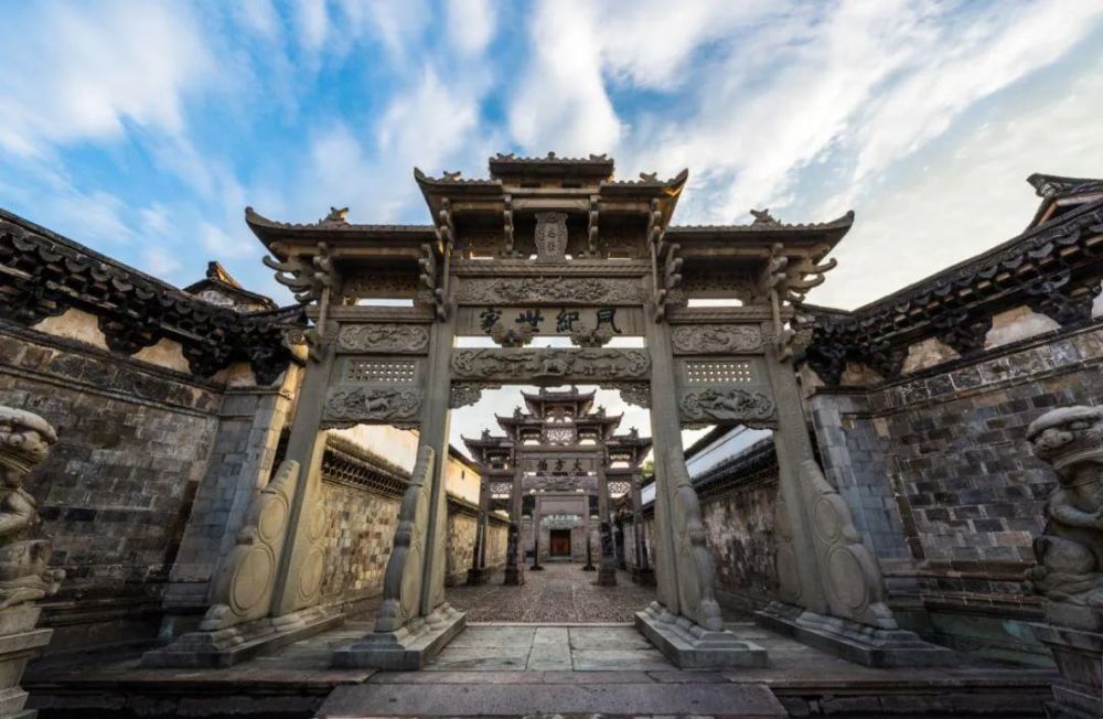 浙江东阳藏着一处民居是江南最大明清建筑群有民间故宫的称号