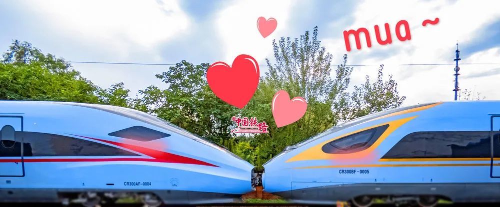 最新蓝暖男复兴号即将服役连镇高铁来看航拍图