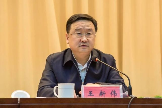 开封市委书记侯红赴任郑州