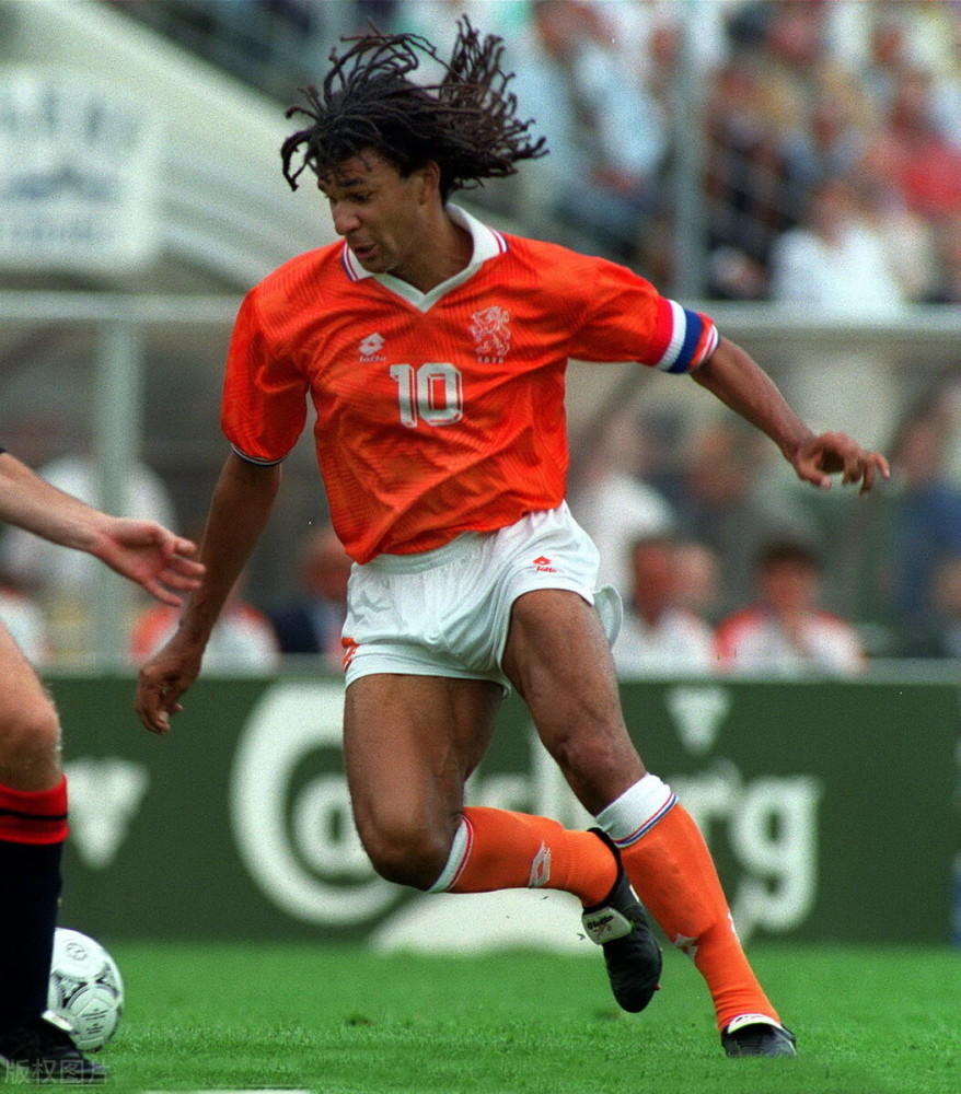 有古力特的比赛从来不会缺少观赏性~不光人帅,球技更是没的说.