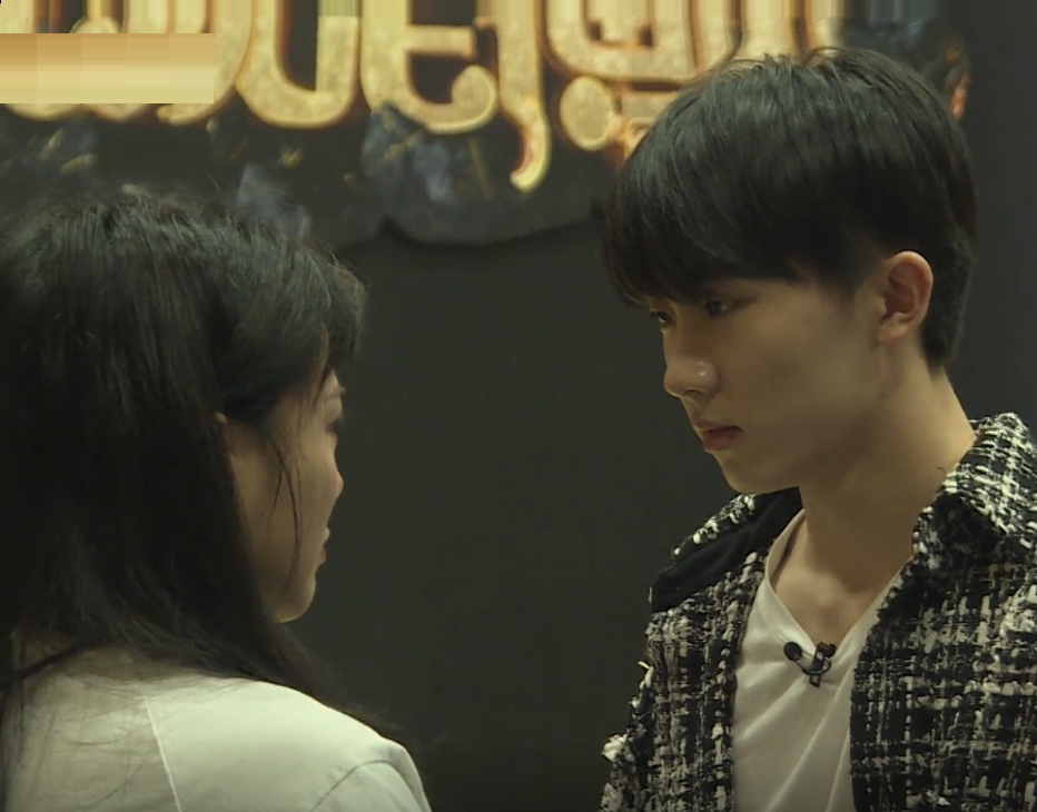 我就是演员谢可寅彩排情绪崩溃马嘉祺拥抱安慰老师最开心