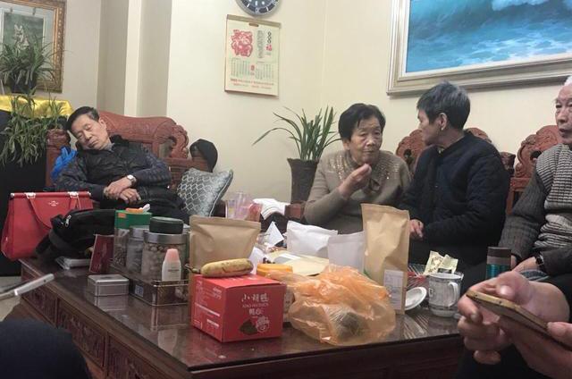 人到中年如果这3种亲戚来家里做客尽量别久留不懂吃大亏