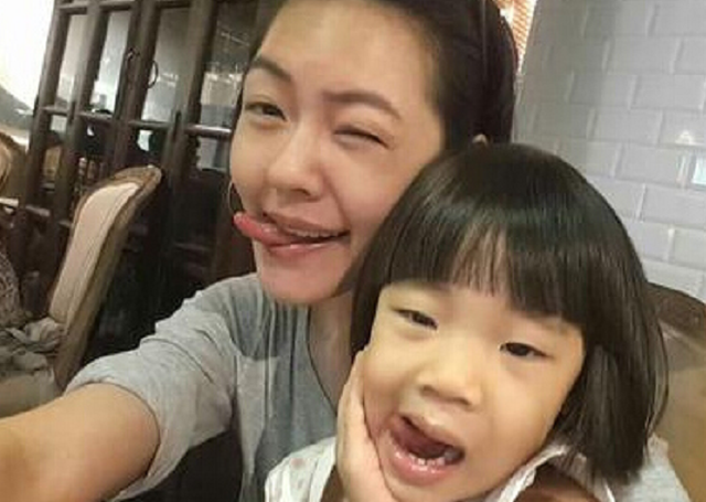小s夸小女儿像"碧昂斯",对二女儿管教太严,网友:不像亲妈_腾讯新闻