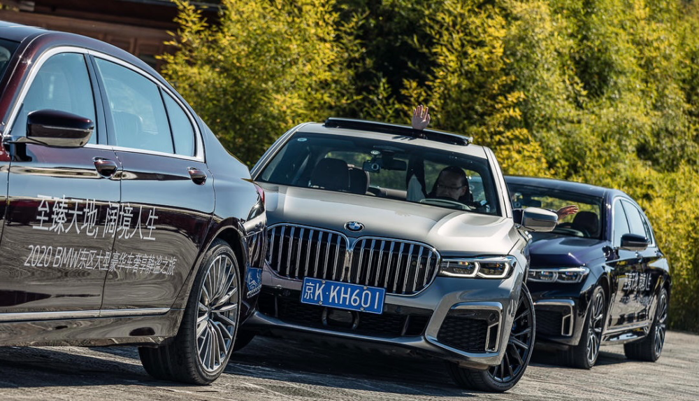 满足我对豪华旗舰轿车的所有想象,试驾宝马m760 li
