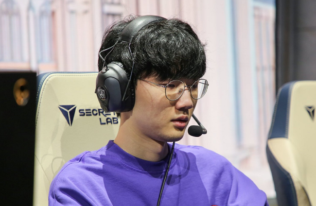 edg回应thal解约被打脸?t皇表示队伍让他学中文,并感受到了背叛