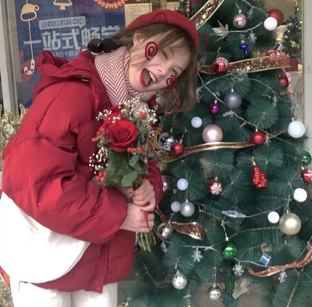 圣诞节女头来啦