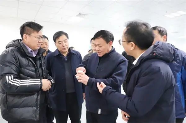 芮经忠一行先后来到硕禾电子材料有限公司,江苏南纬悦