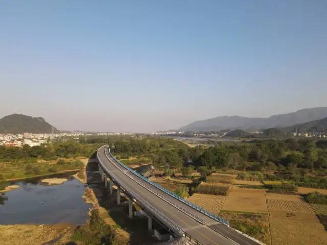 重磅衢州市沿江公路工程常山段项目顺利通过交工验收