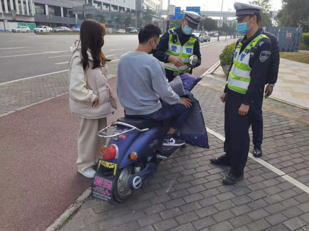 共查扣摩电车辆531台今日全市交警合围龙华严查未备案电动车上路
