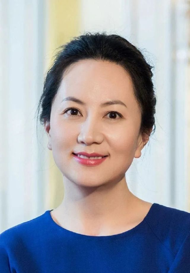 顶级白富美，也要逐梦演艺圈？_腾讯新闻