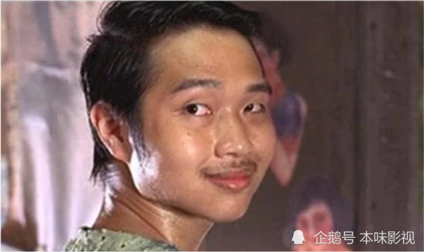 如今大金链子身上挂,帅到不敢认!