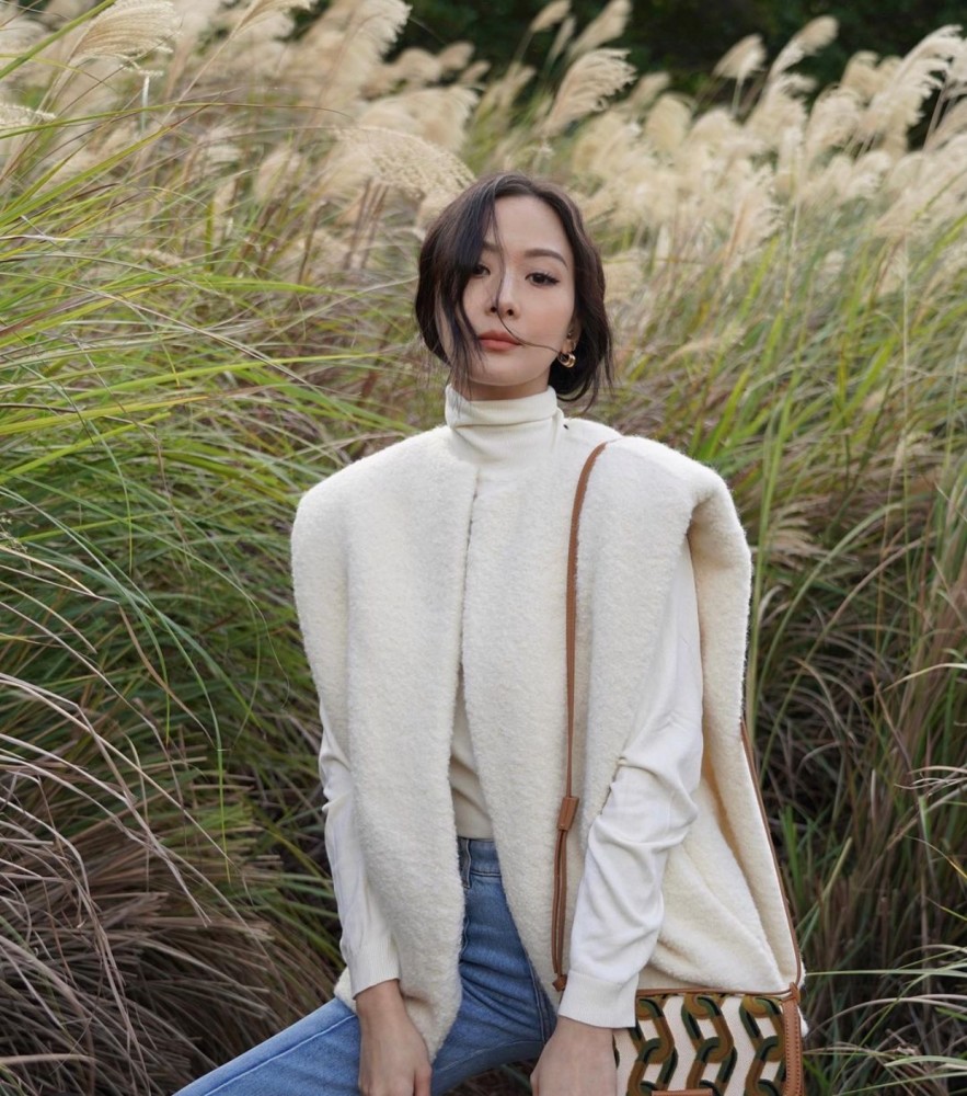 42岁还有这身材台湾第一名媛真不简单孙芸芸的辣妈穿搭真养眼