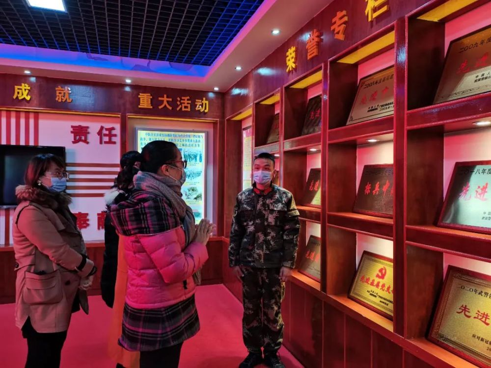 灵山县:军民齐共建61双拥促发展_腾讯新闻