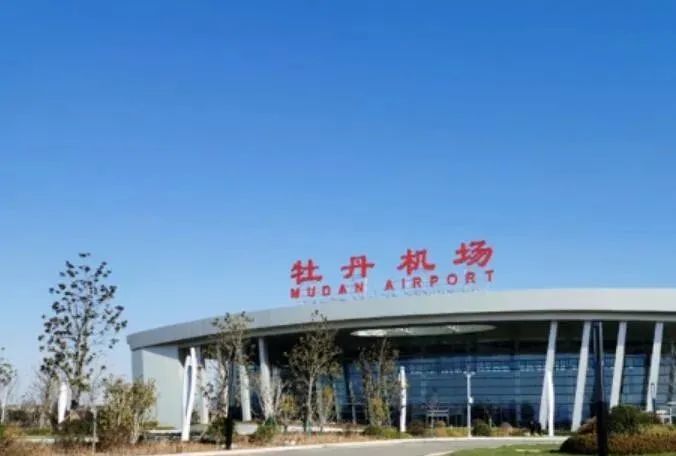 山东菏泽牡丹机场图片图片