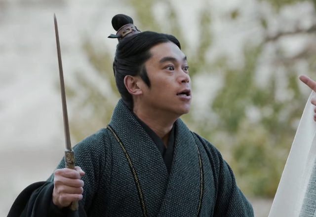 日后,郭开的确被封为赵国丞相,遗臭万年的赵国佞臣.