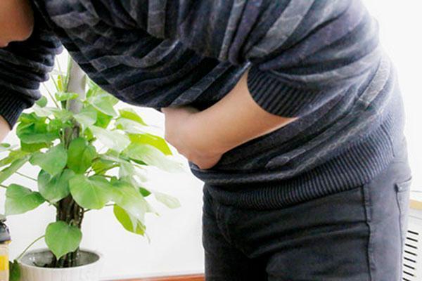 吃的不多但总感觉腹胀是疾病造成的吗该如何缓解