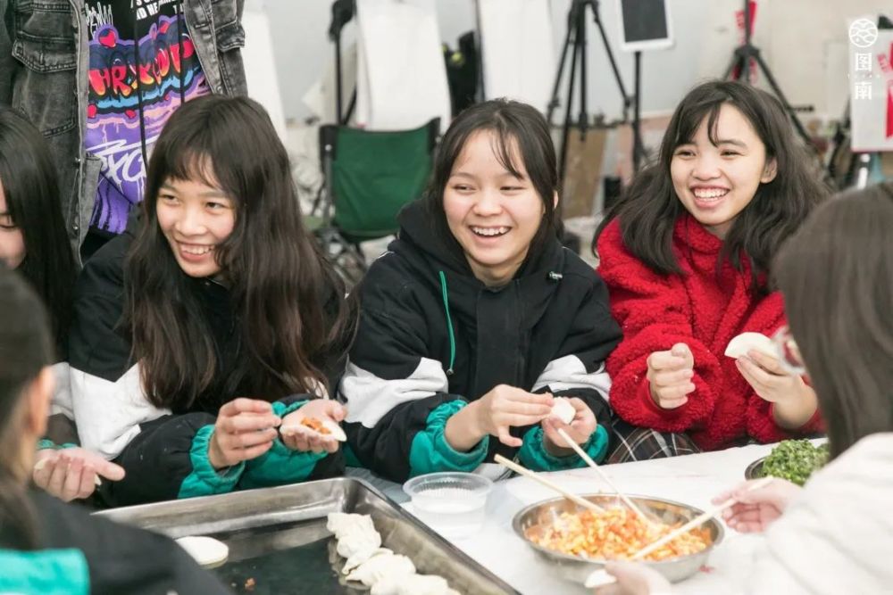 图南冬至冬至大如年图南小团圆