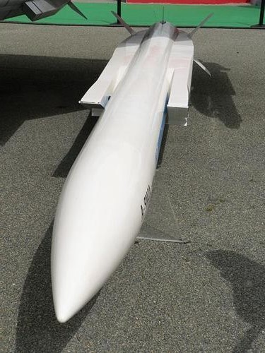 法国试射欧洲最强核导弹,超音速突防能力强,目标直指俄罗斯