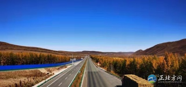 国道302线乌兰浩特至阿尔山段公路二期工程完工通车