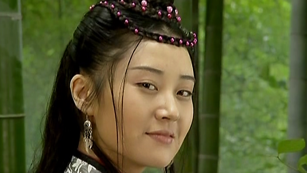 要不是碰到令狐冲,任盈盈是不是嫁不出去?谁敢娶?