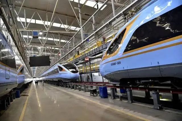 蓝色复兴号来西宁了!