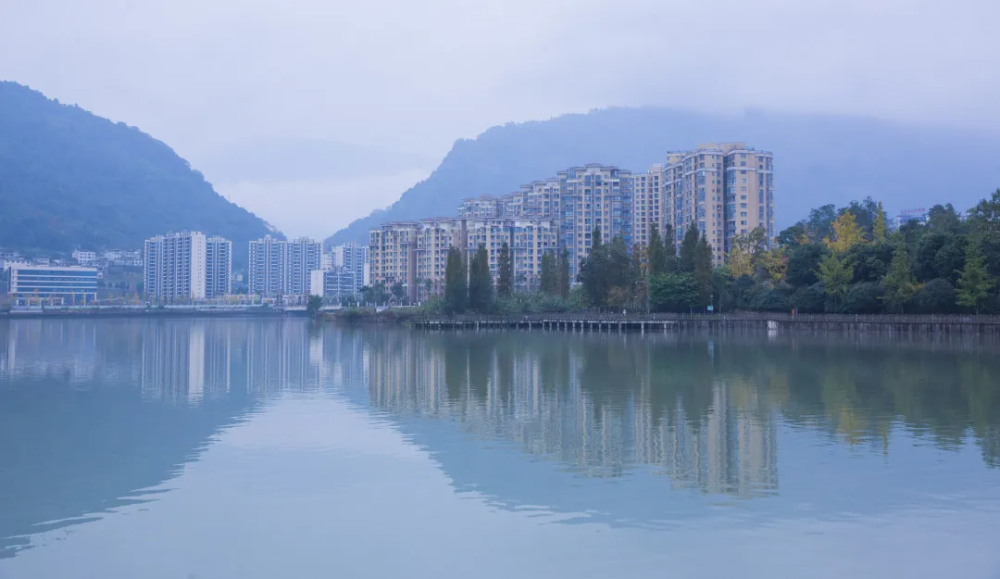 喜讯天全县荣获国家卫生县城称号