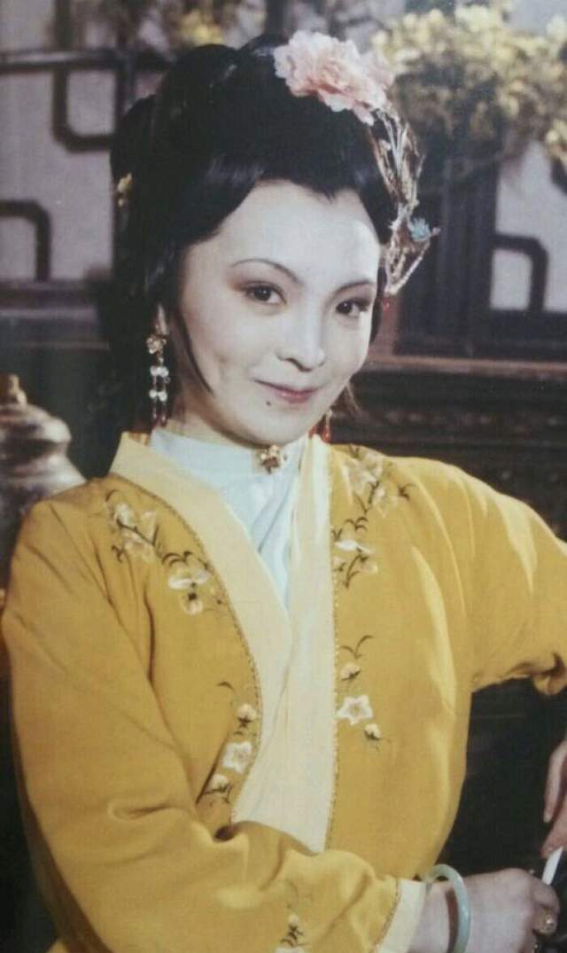 红楼梦两虎相争当河东狮夏金桂遇上中山狼孙绍祖