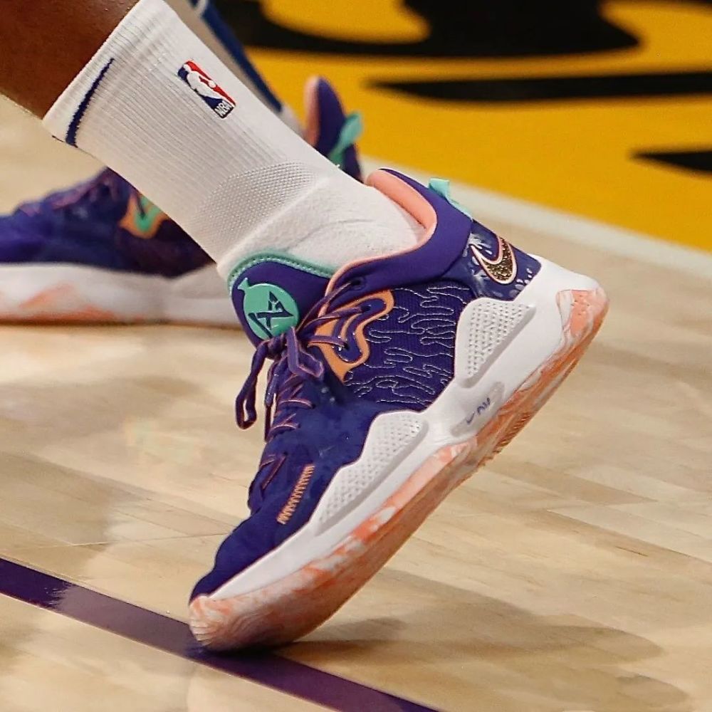 实在太突然乔治上脚pg5售价849元这次终于要香了