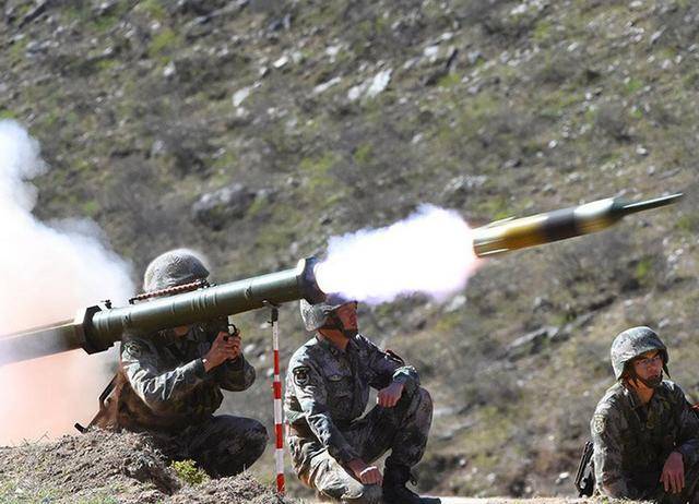 新型单兵火箭弹成功研制某些技术领域取得了突破