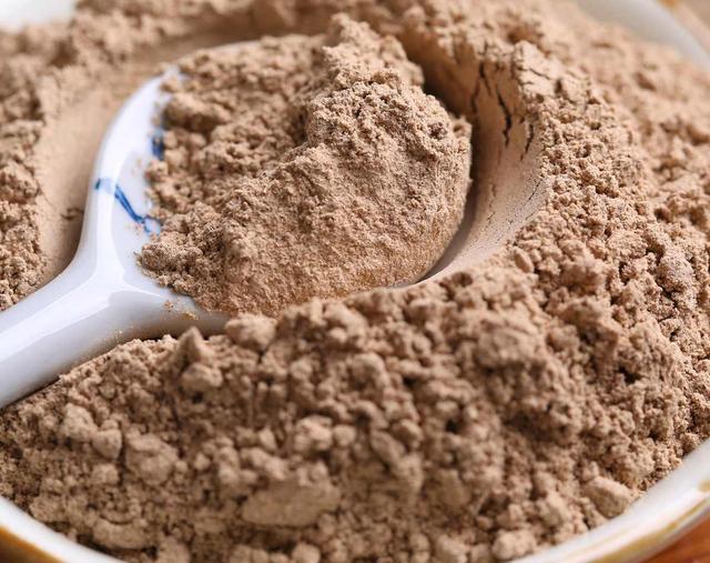 以下三宝粉标配:三七粉,西洋参粉,丹参粉吃了对身体健康非常好_腾讯