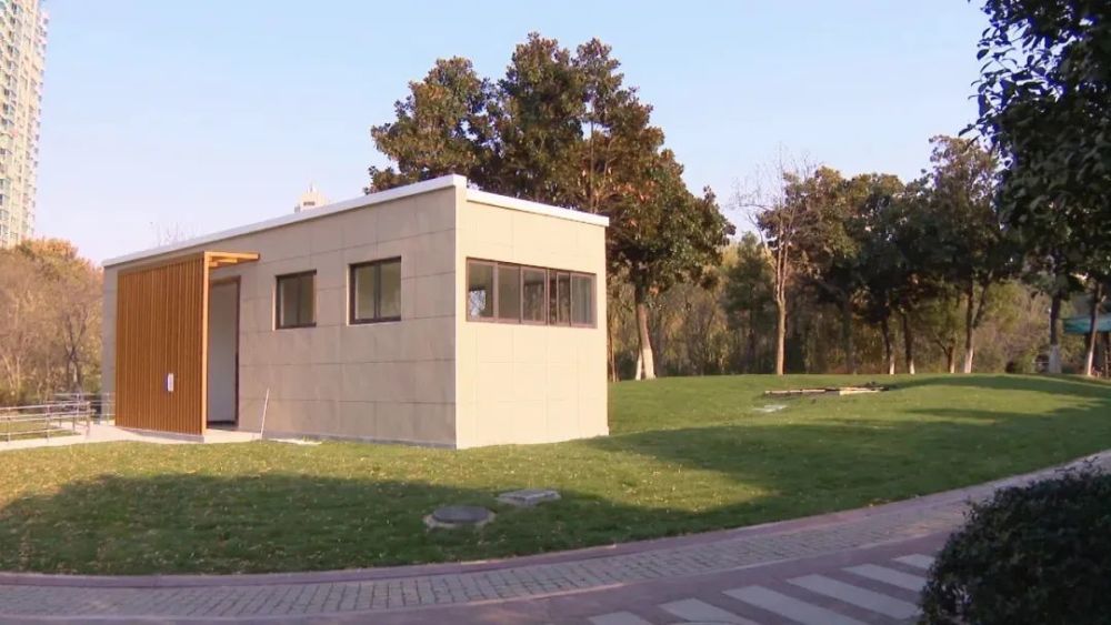 wow～新天地公园6座公厕"焕新颜"啦!