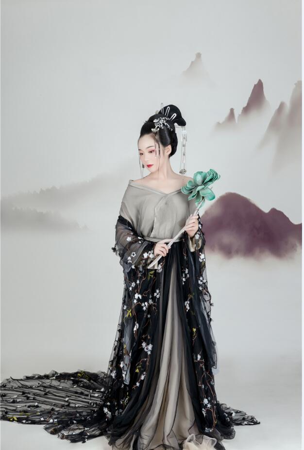 盘子女人坊怎么样拍的水墨画古装照分享