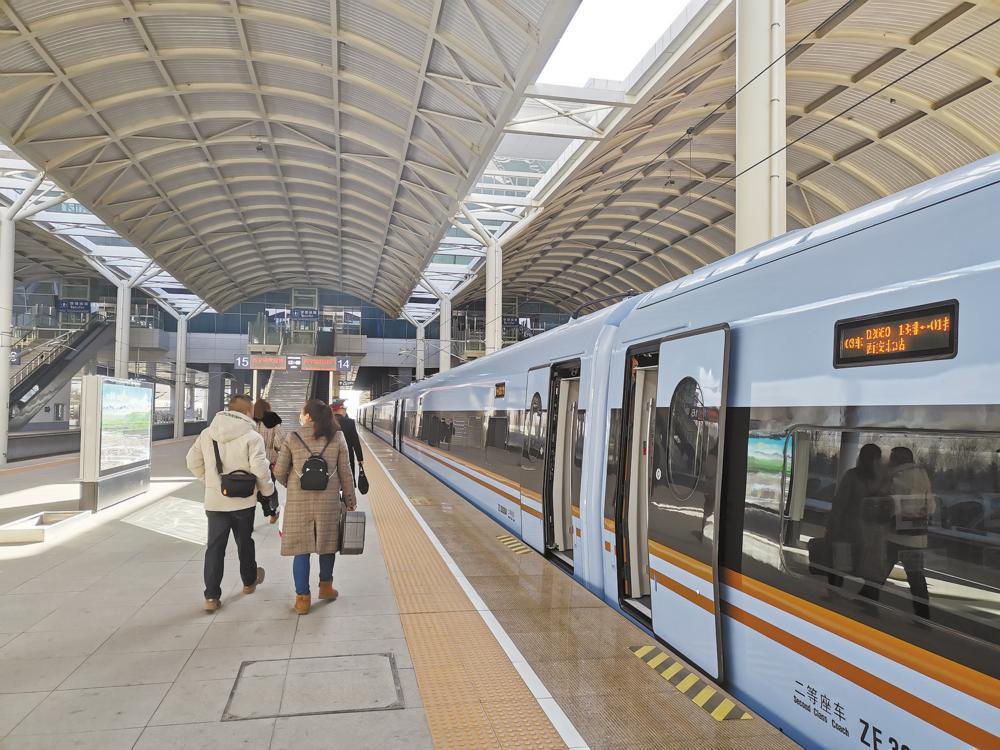 "蓝暖男"首次上高原_腾讯新闻